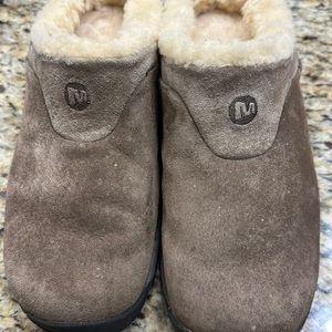 Merrell Sherpa clogs women size 9